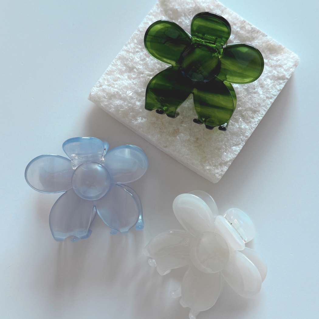 Hana Cellulose Acetate Flower Hair Claw Clips