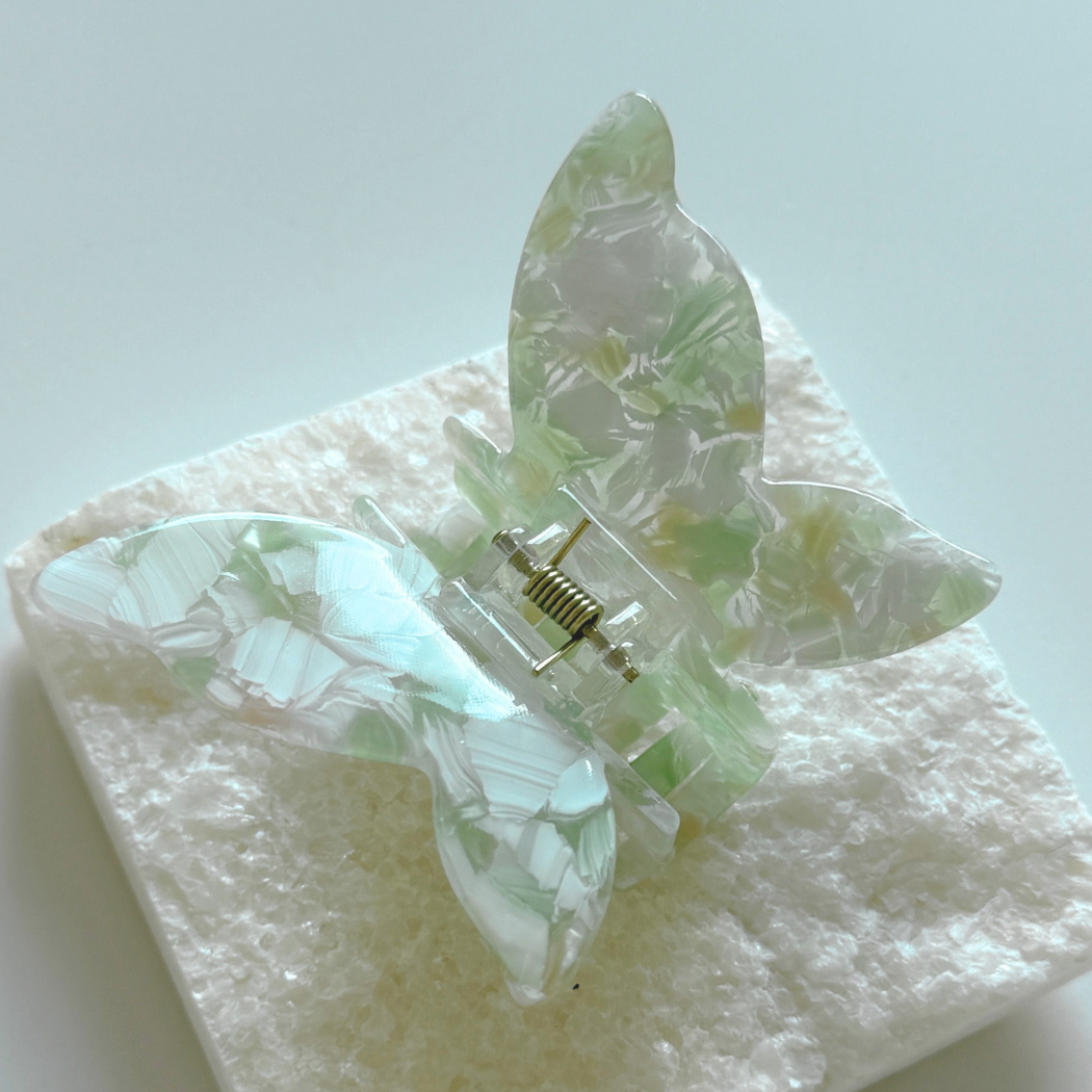 Yara Cellulose Acetate Butterfly Hair Claw Clips