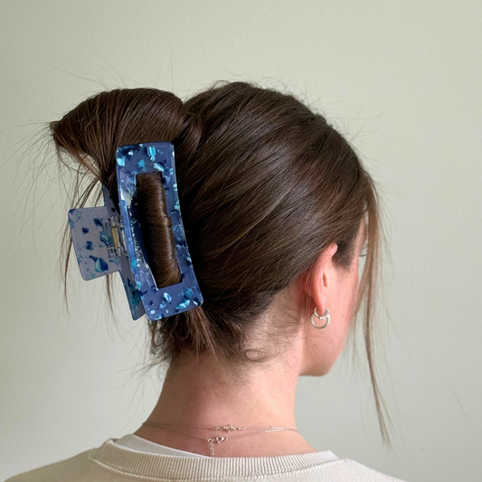 Aurelia Speckle Cellulose Acetate Hair Claw Clips