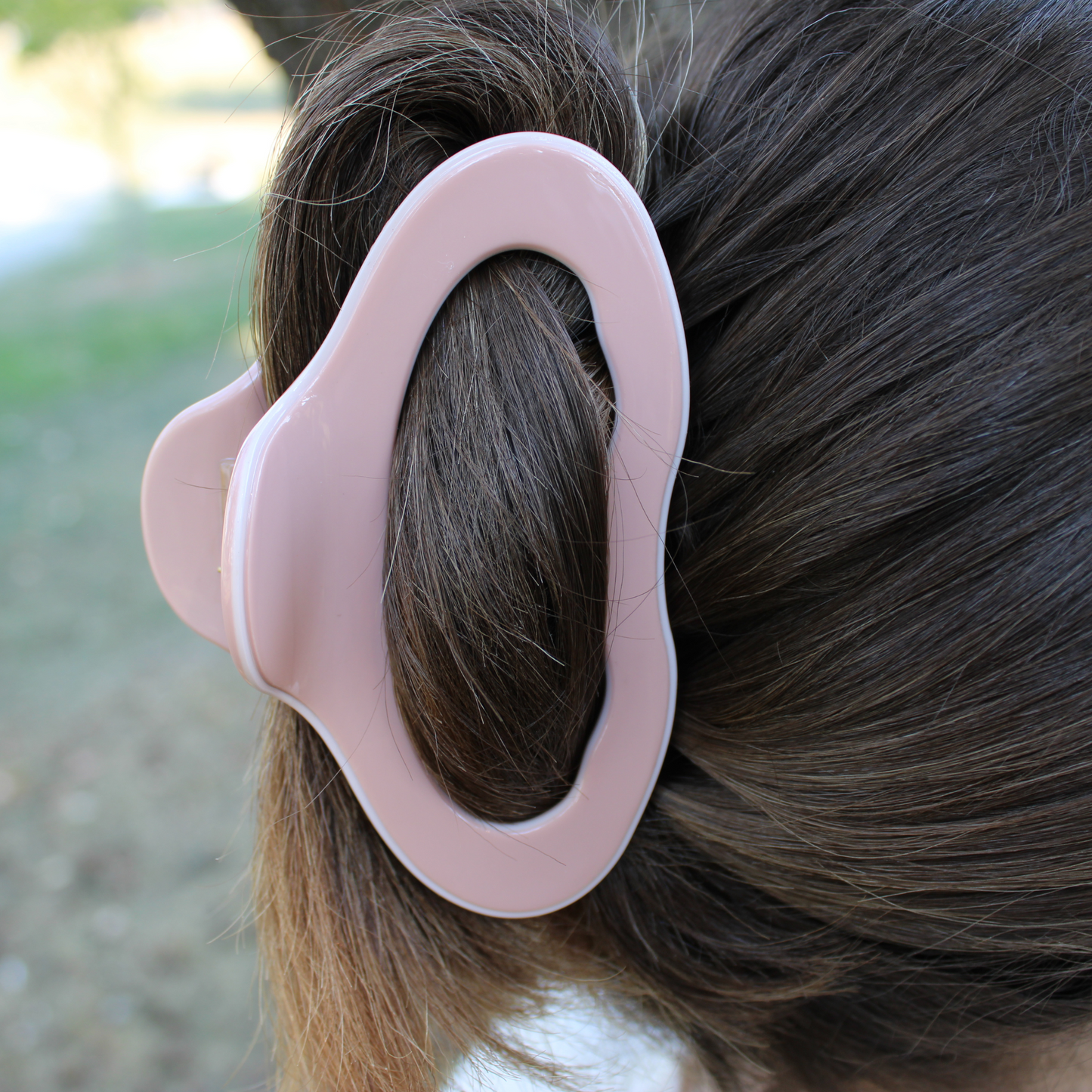 Aurora Cellulose Acetate Hair Claw Clips