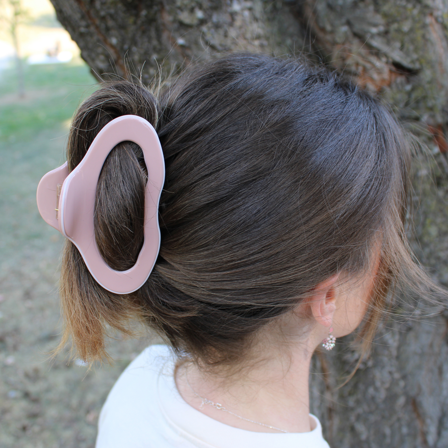 Aurora Cellulose Acetate Hair Claw Clips