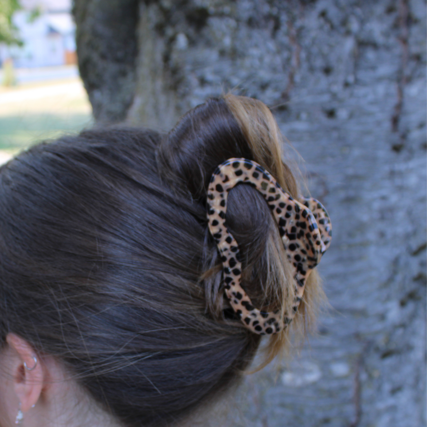 Aurora Cellulose Acetate Hair Claw Clips