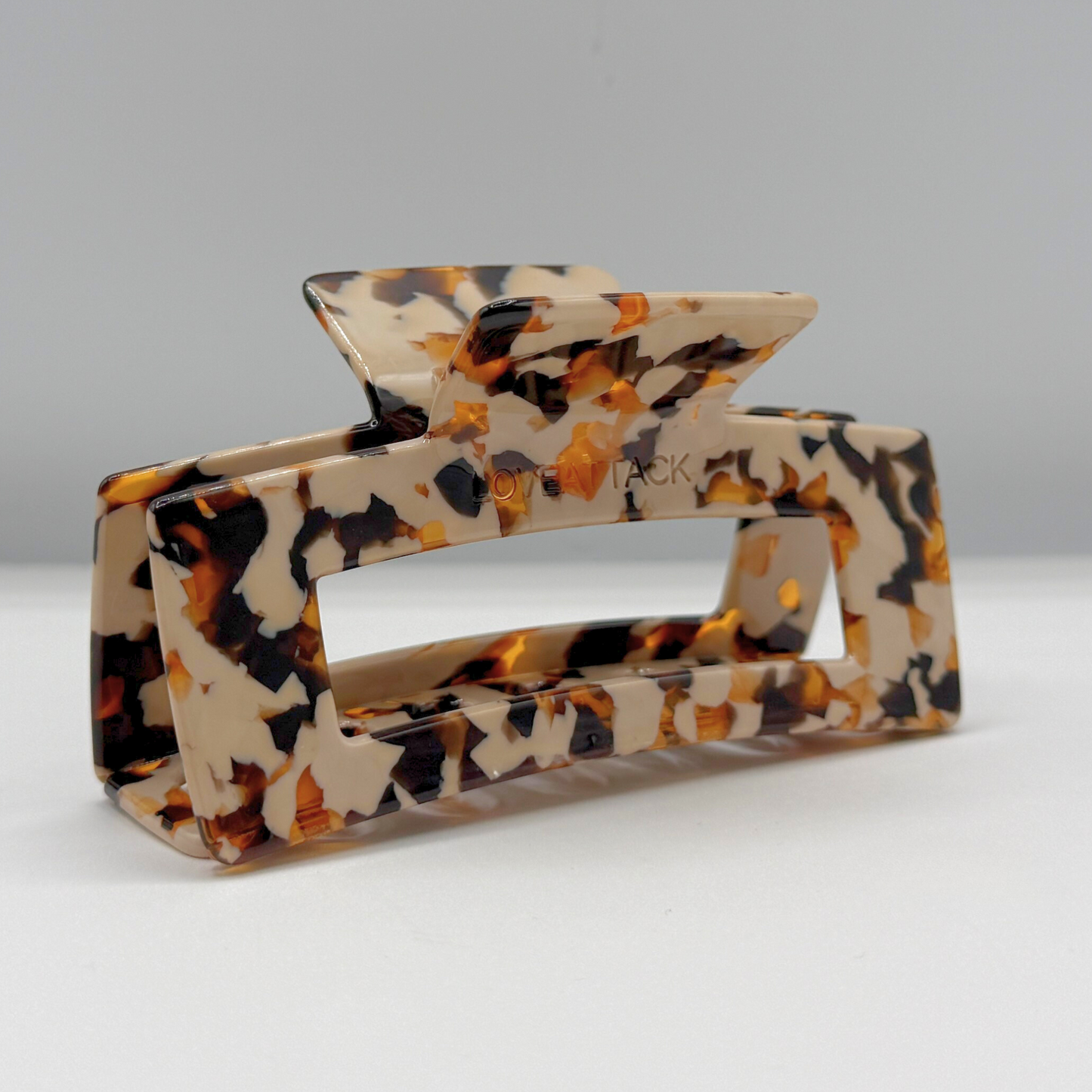 Aven Cellulose Acetate Hair Claw Clips