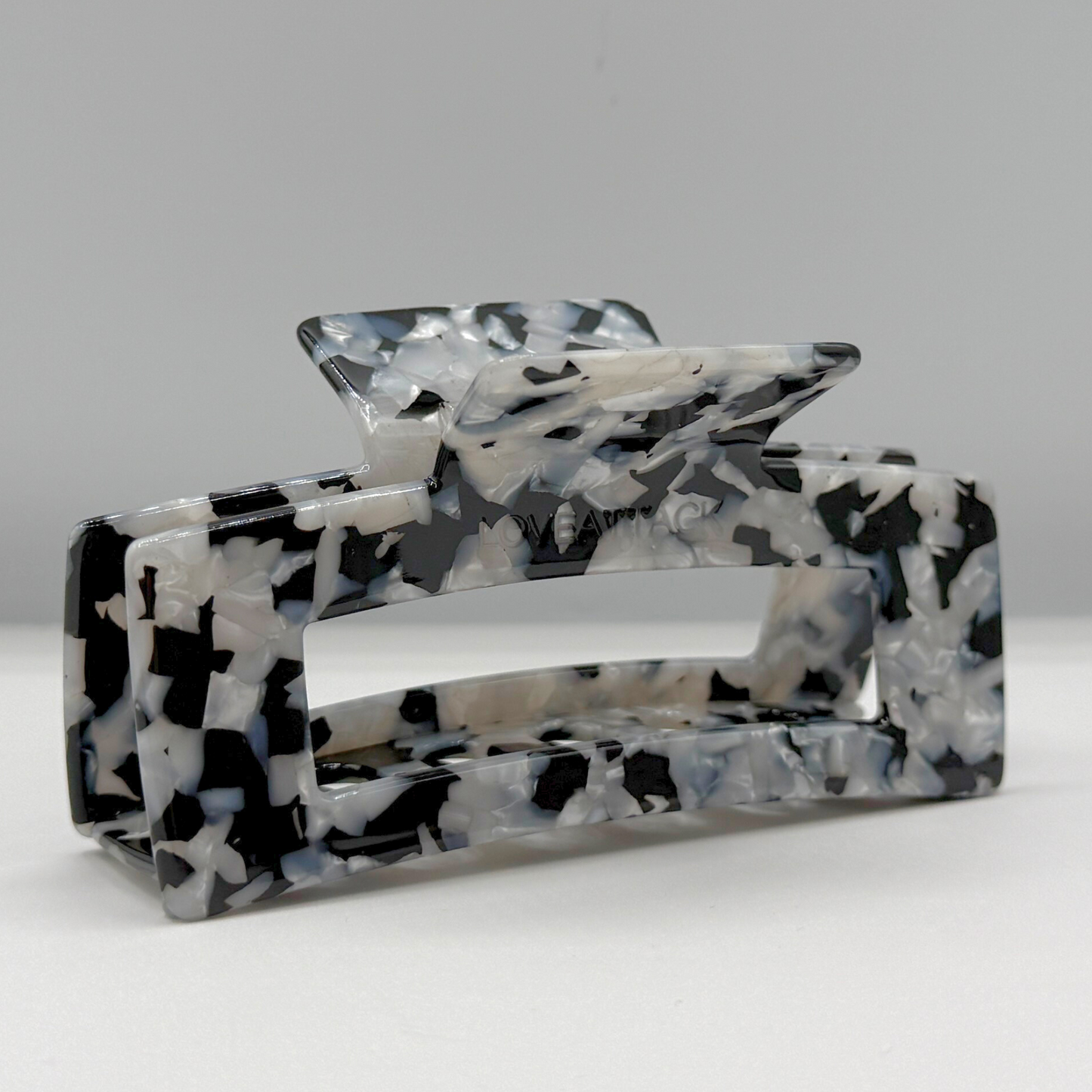 Aven Cellulose Acetate Hair Claw Clips