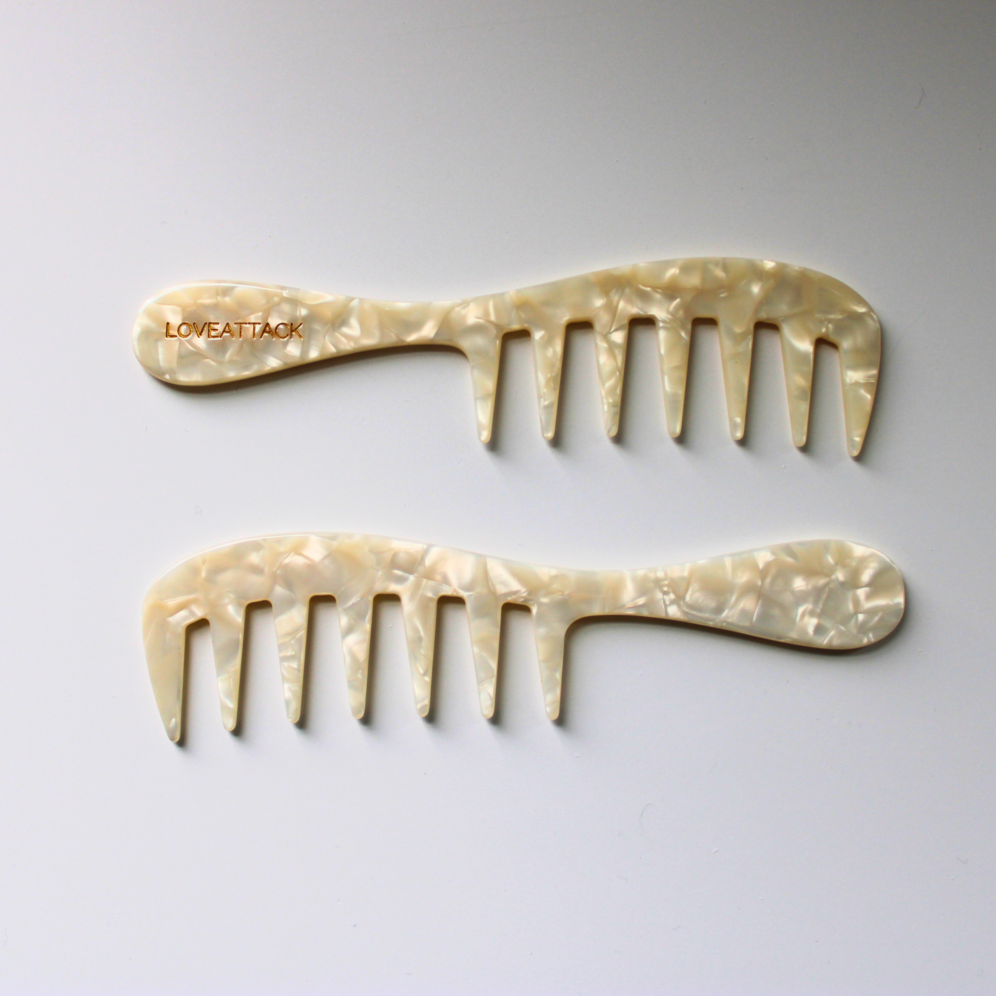 Ultra Wide Tooth Cellulose Acetate Hair Comb