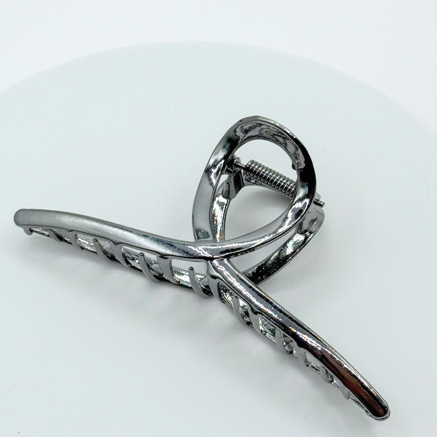 Keiko Metal Hair Claw Clips