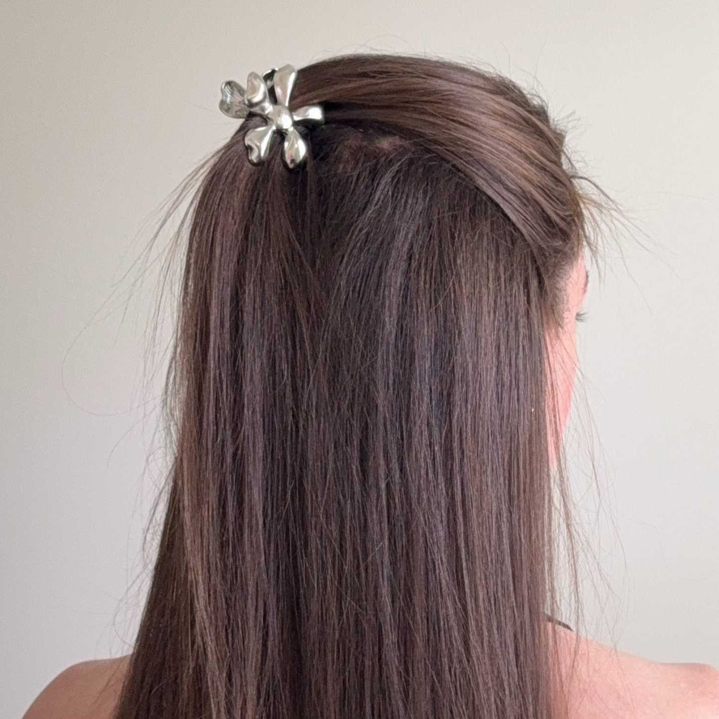 Nali Flower Metal Hair Claw Clips