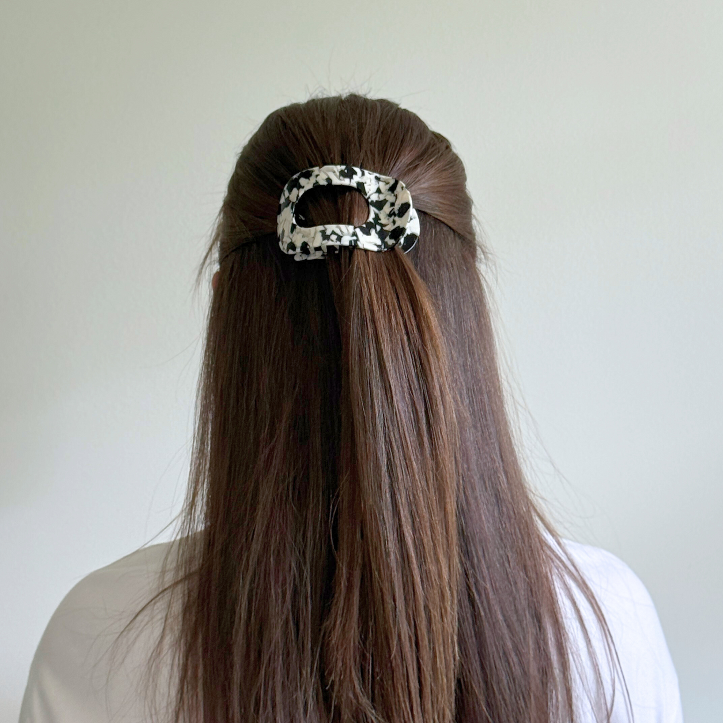 Olivia Cellulose Acetate Flat Hair Claw Clips