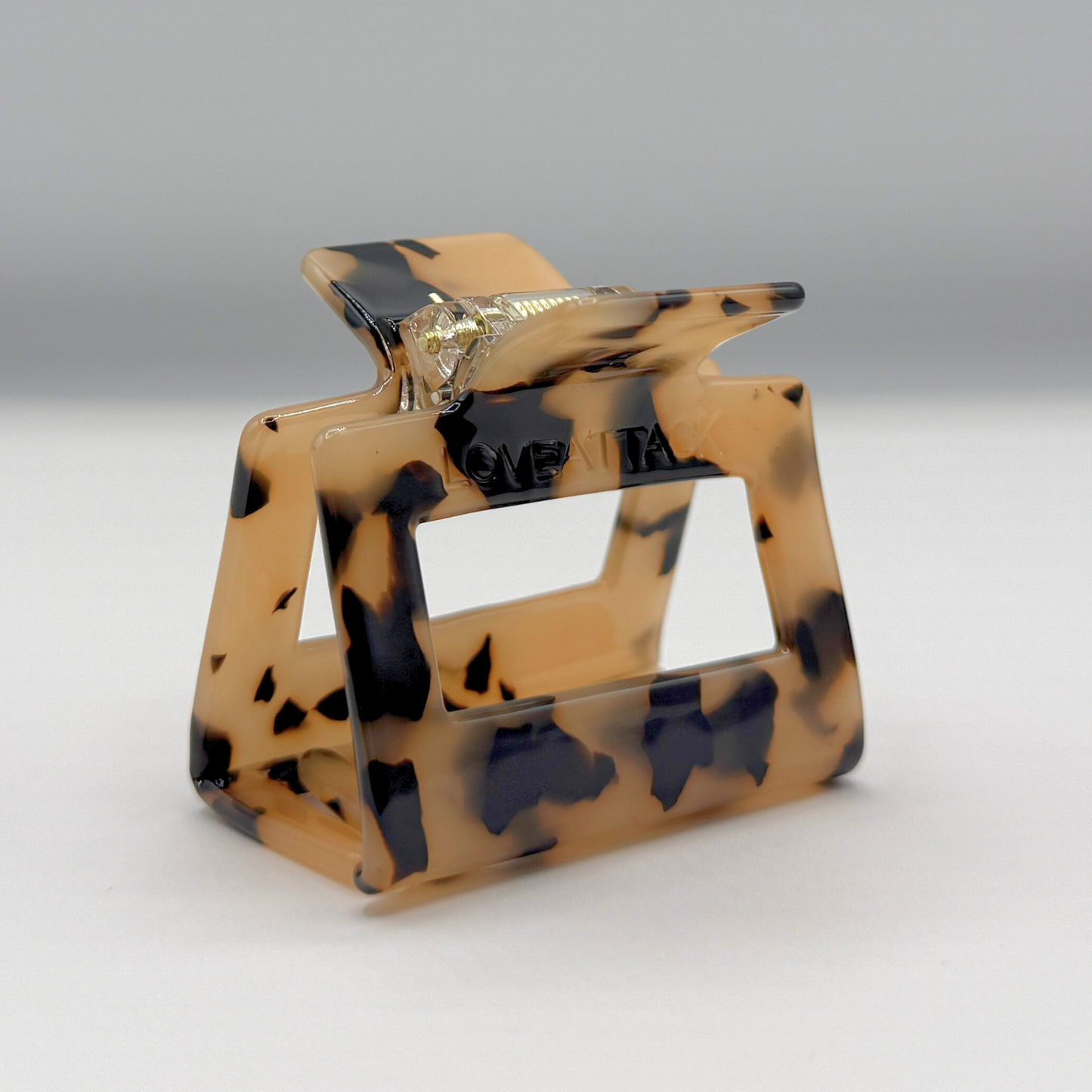 Raya Cellulose Acetate Hair Claw Clips