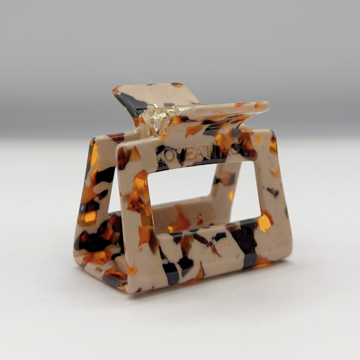 Raya Cellulose Acetate Hair Claw Clips