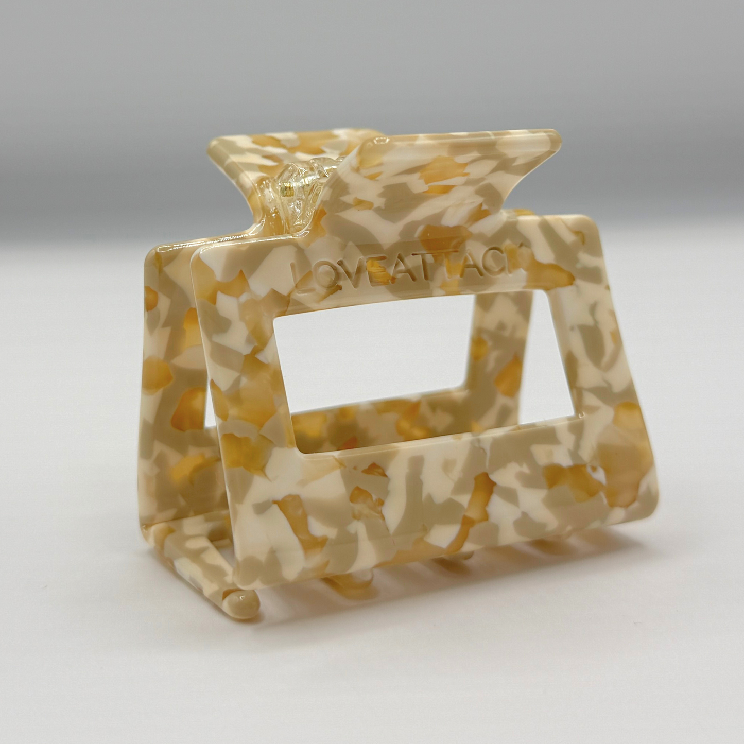 Raya Cellulose Acetate Hair Claw Clips