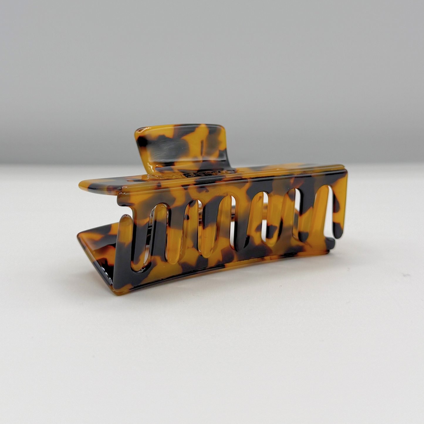 Sara Cellulose Acetate Hair Claw Clips