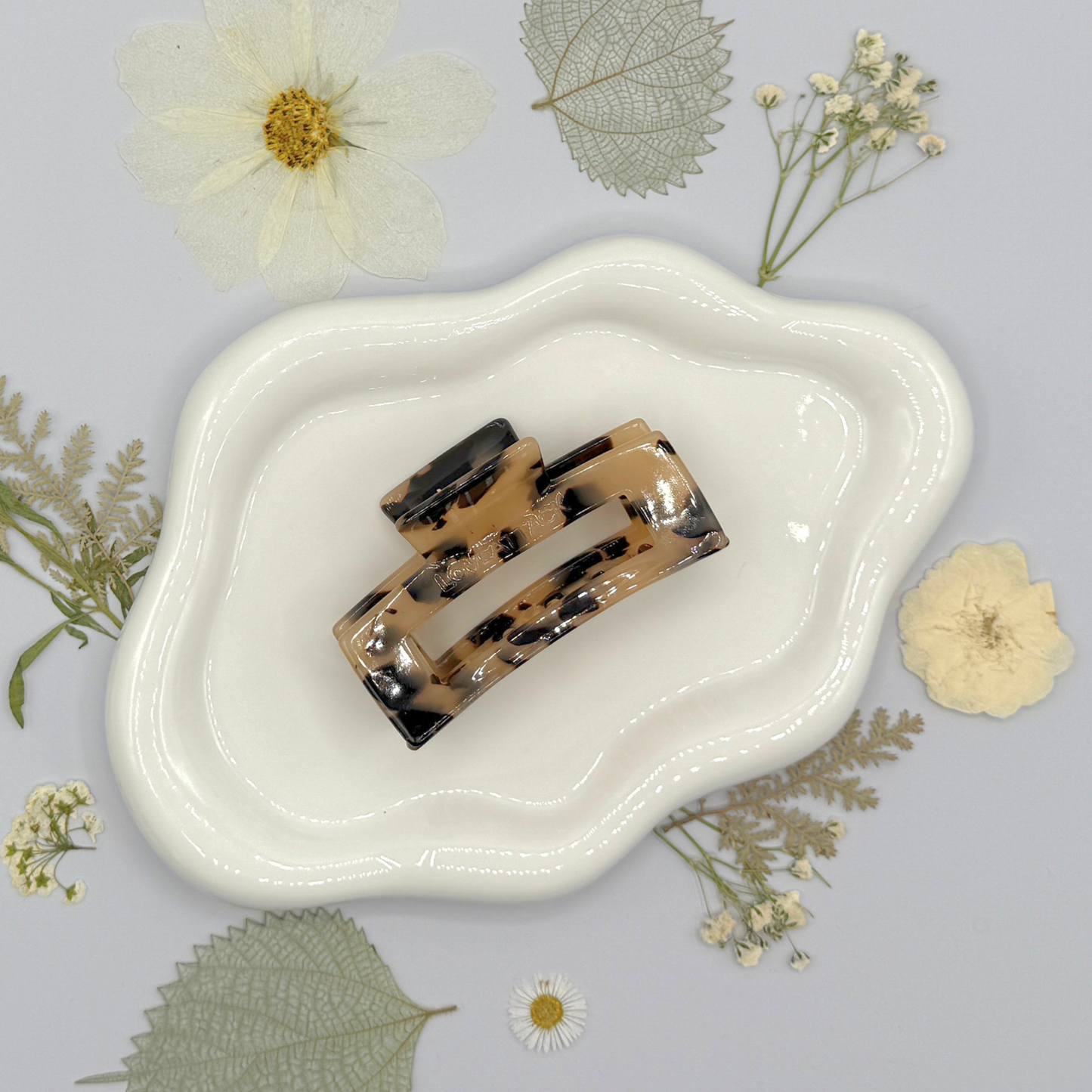 Sara Cellulose Acetate Hair Claw Clips