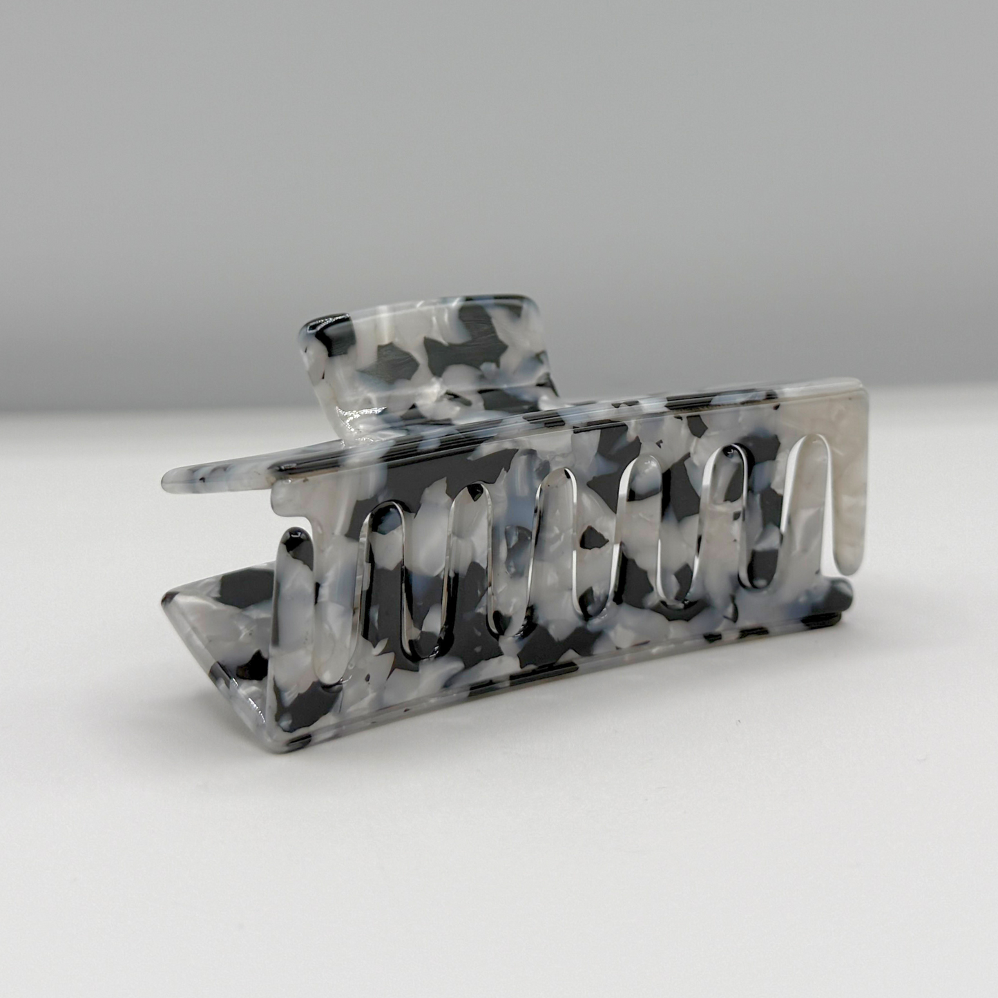 Sara Cellulose Acetate Hair Claw Clips