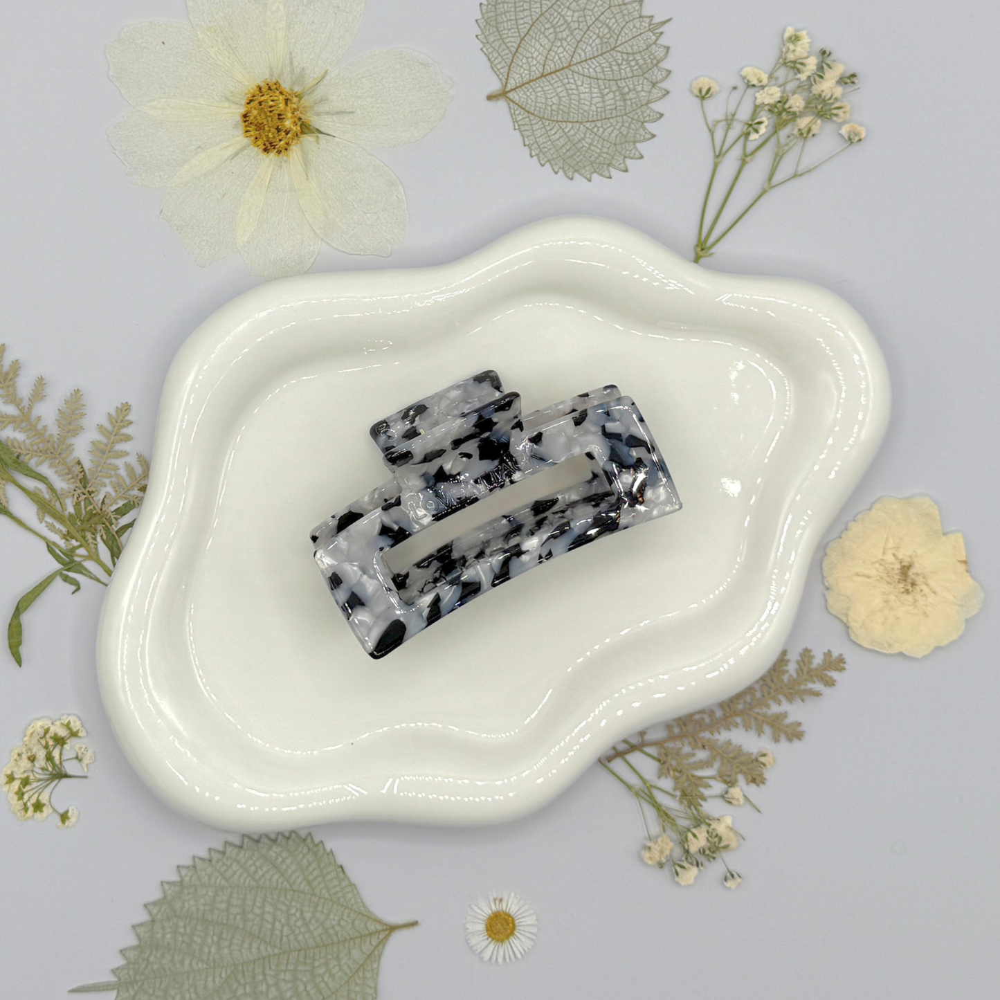 Sara Cellulose Acetate Hair Claw Clips