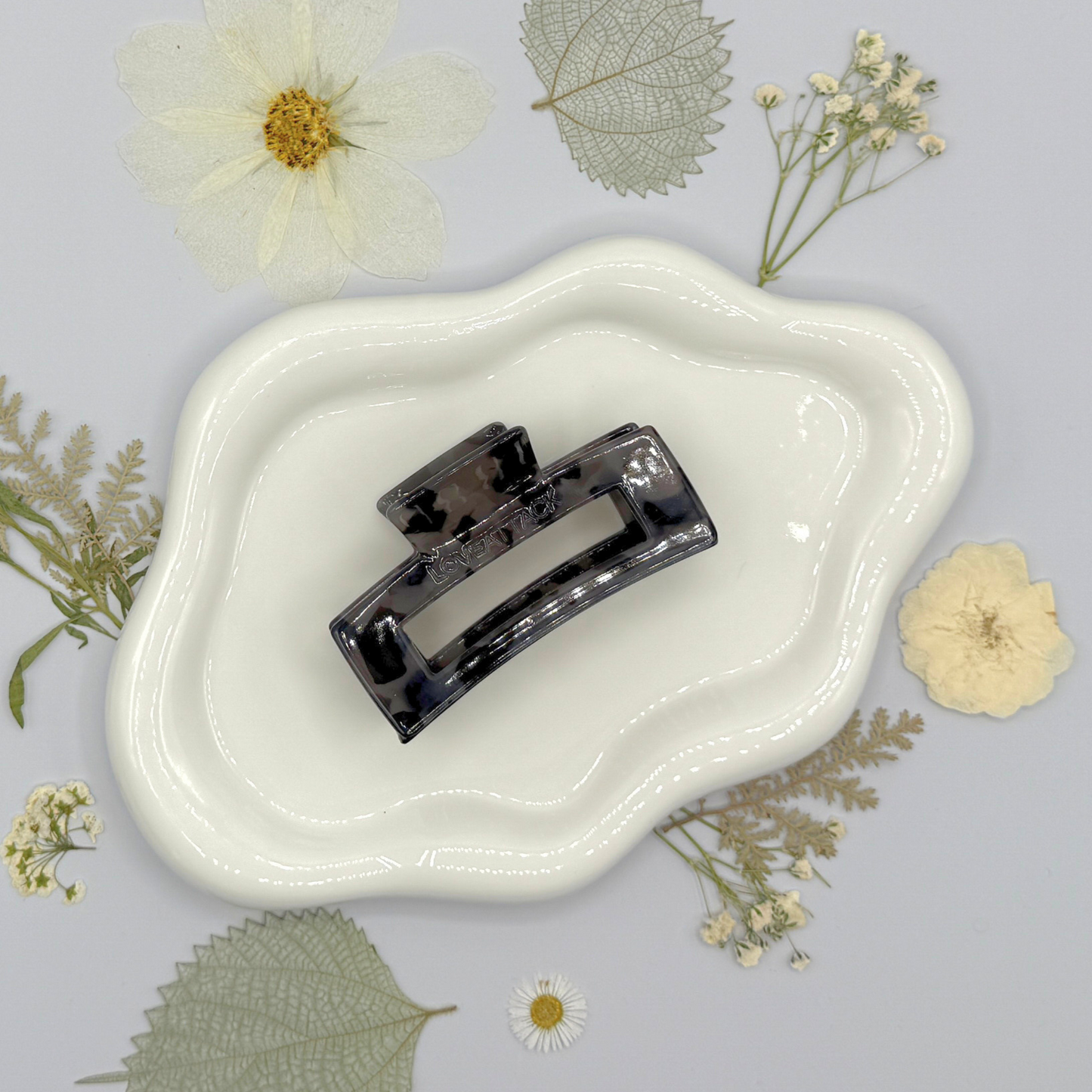 Sara Cellulose Acetate Hair Claw Clips