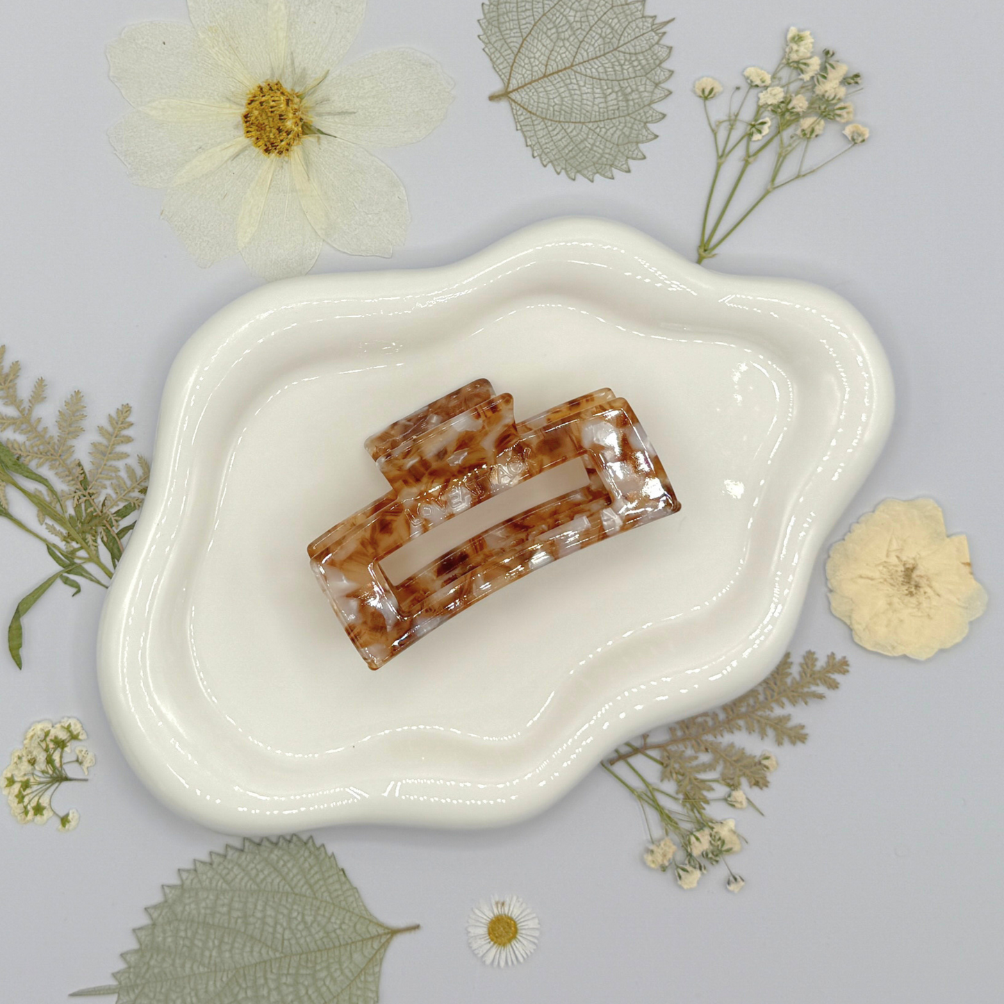 Sara Cellulose Acetate Hair Claw Clips