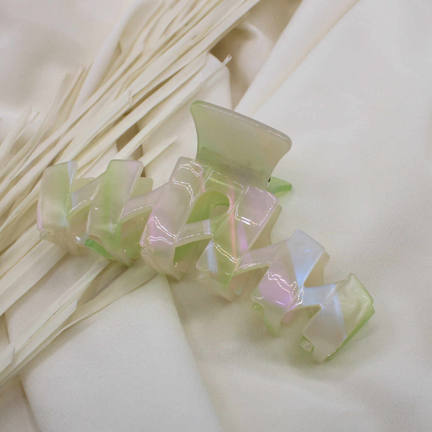 Ziggy Cellulose Acetate Hair Claw Clips