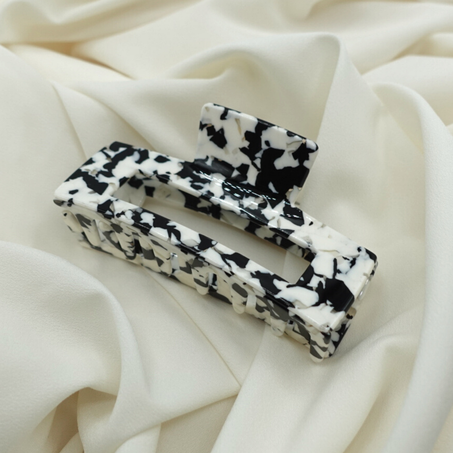 Aven Cellulose Acetate Hair Claw Clips