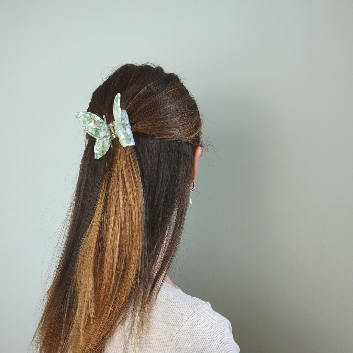 Yara Cellulose Acetate Butterfly Hair Claw Clips