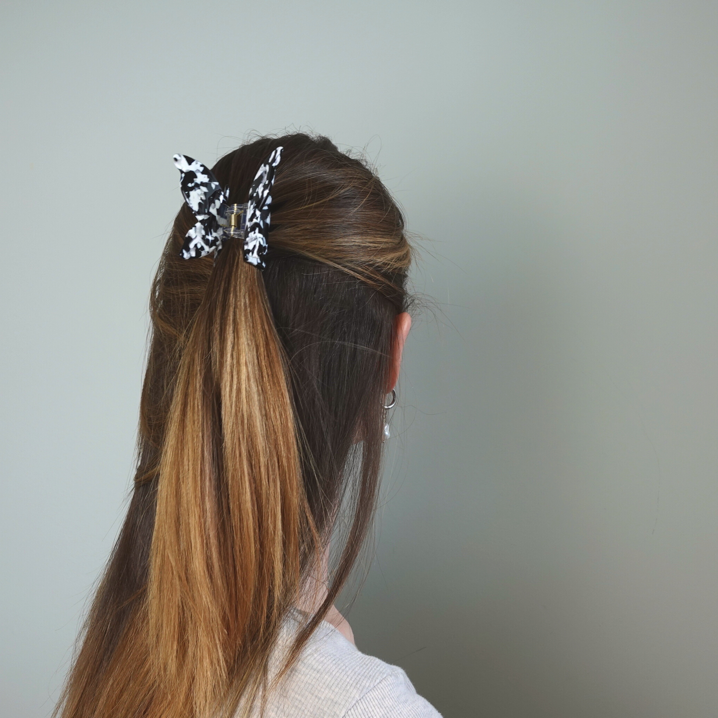 Yara Cellulose Acetate Butterfly Hair Claw Clips