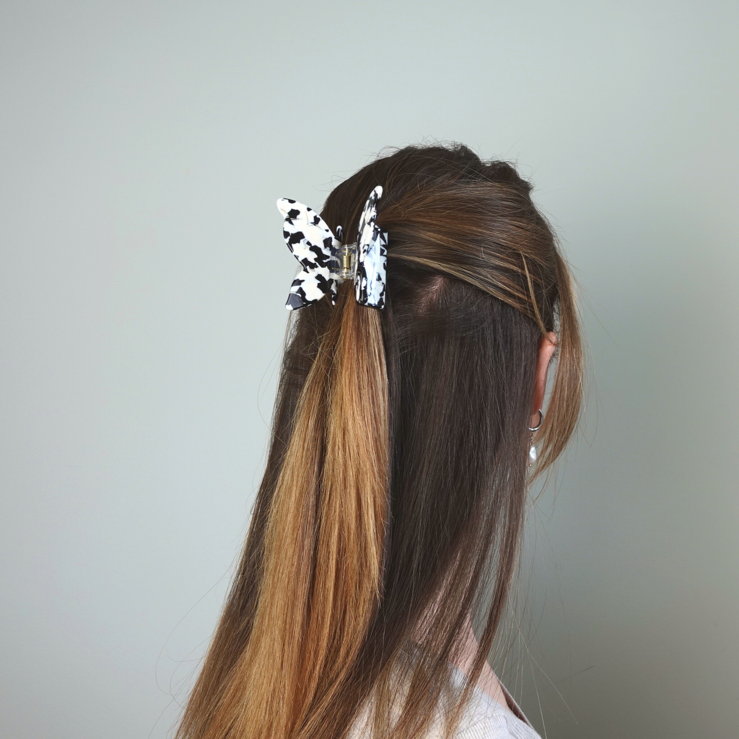 Yara Cellulose Acetate Butterfly Hair Claw Clips