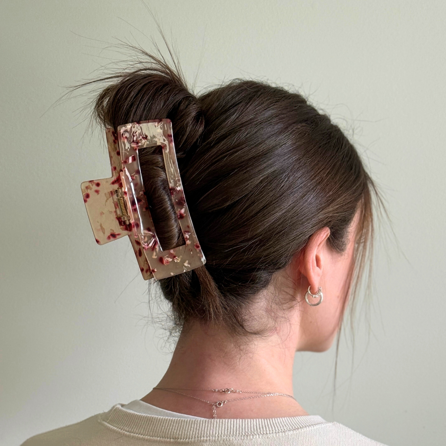 Aurelia Speckle Cellulose Acetate Hair Claw Clips