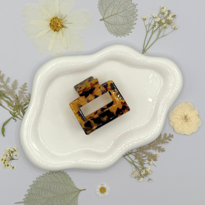 Raya Cellulose Acetate Hair Claw Clips