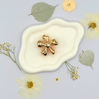 Nali Flower Metal Hair Claw Clips