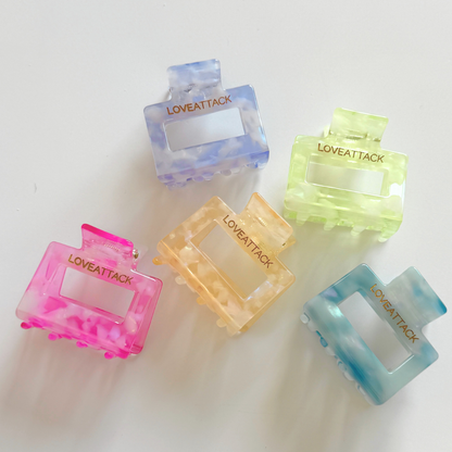 Raya Shimmer Cellulose Acetate Hair Claw Clips