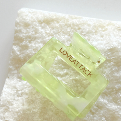 Raya Shimmer Cellulose Acetate Hair Claw Clips