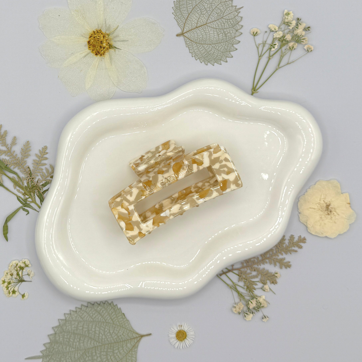 Sara Cellulose Acetate Hair Claw Clips