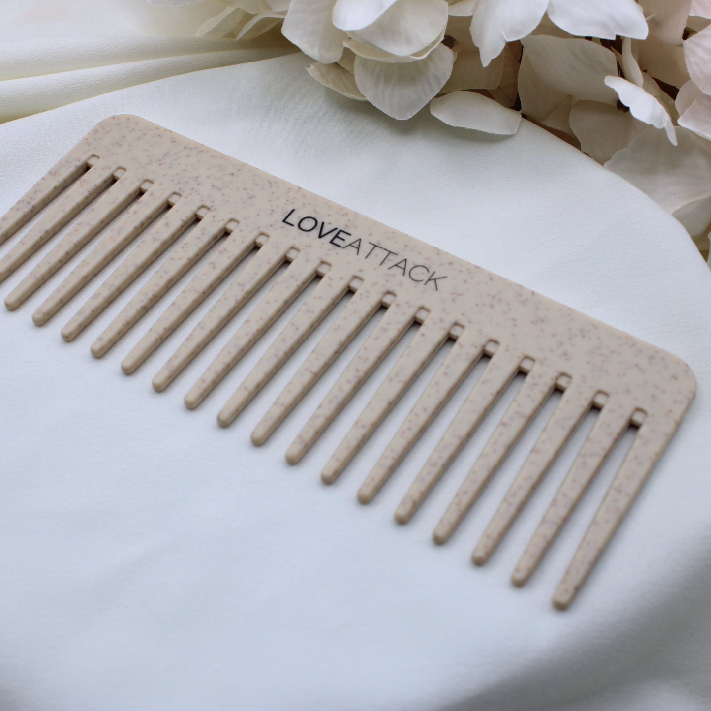 Wheat Straw Wide Tooth Detangling Shower Combs