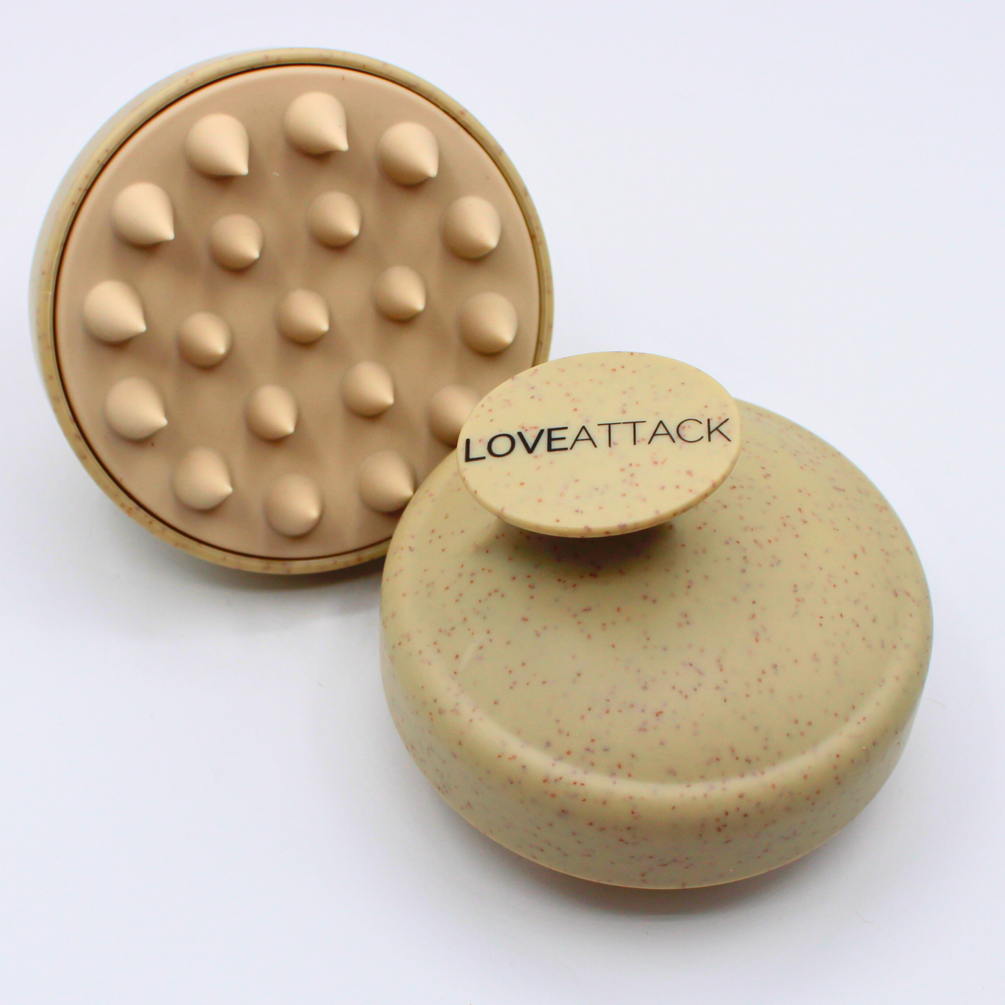 Eco-friendly silicone and wheat straw scalp massager brush with soft bristles, perfect for stimulating scalp micro-circulation and exfoliating impurities for healthier hair and scalp care.