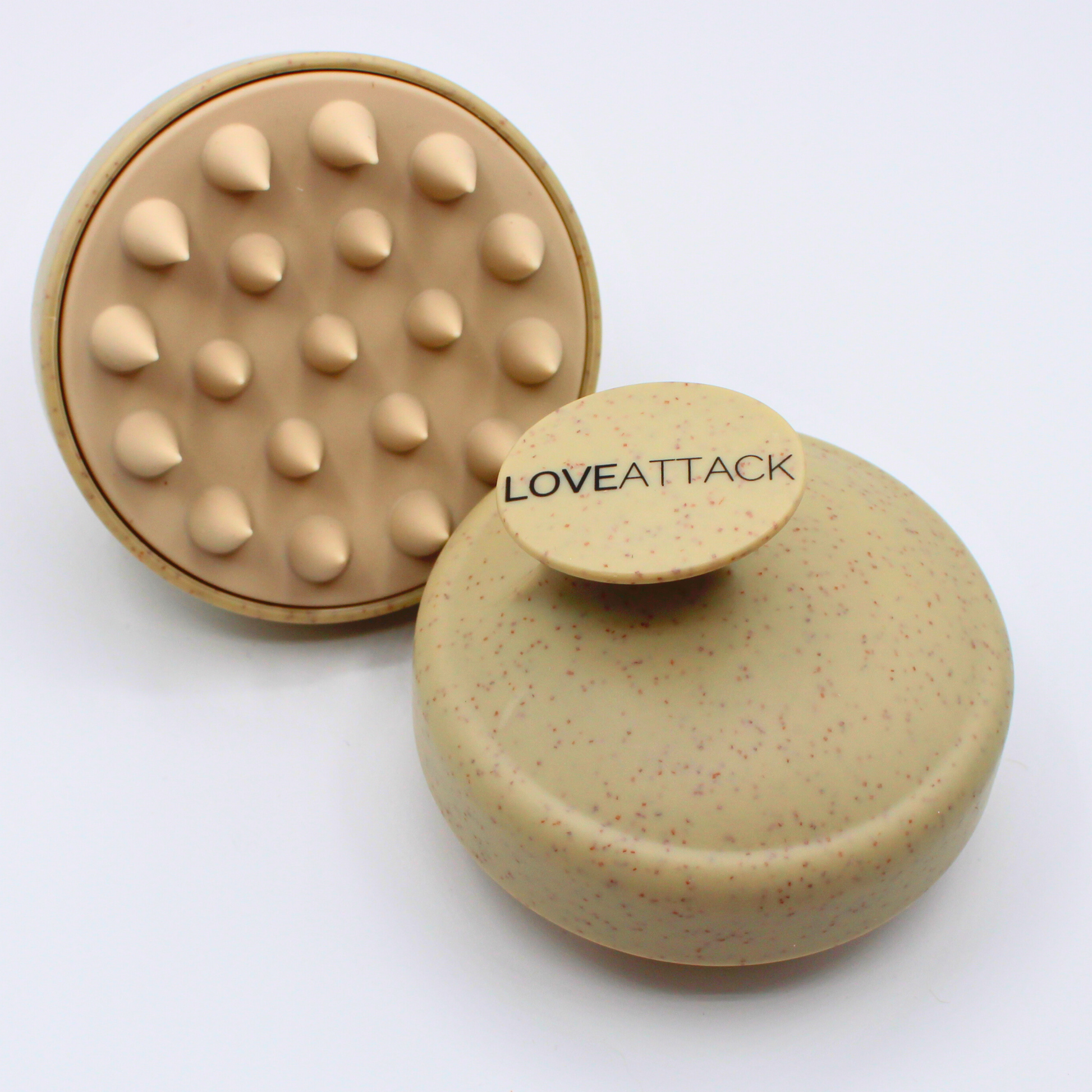 Eco-friendly silicone and wheat straw scalp massager brush with soft bristles, perfect for stimulating scalp micro-circulation and exfoliating impurities for healthier hair and scalp care.