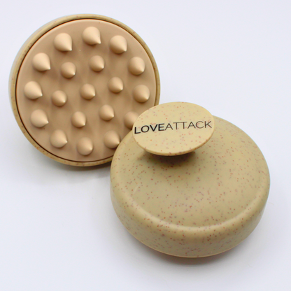 Eco-friendly silicone and wheat straw scalp massager brush with soft bristles, perfect for stimulating scalp micro-circulation and exfoliating impurities for healthier hair and scalp care.
