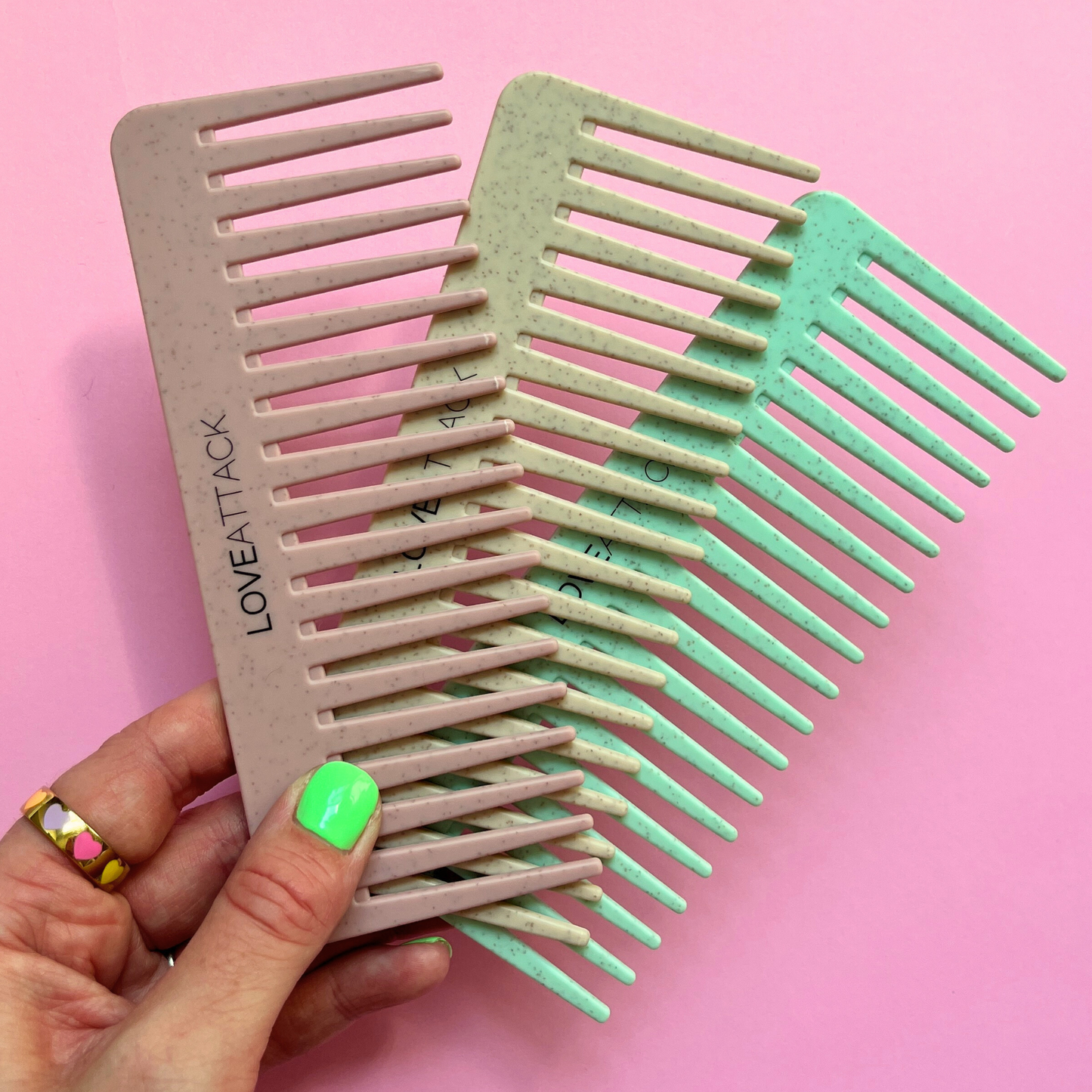 Wheat Straw Wide Tooth Detangling Shower Combs