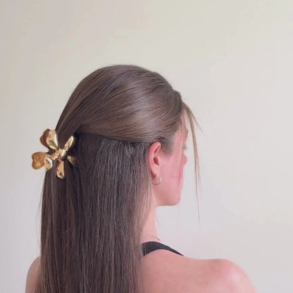 Nali Flower Metal Hair Claw Clips