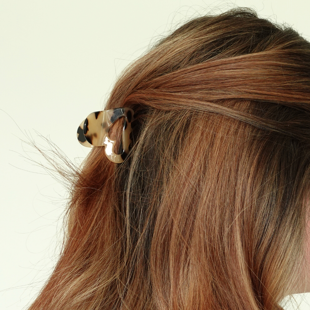 Aiko Cellulose Acetate Hair Claw Clips