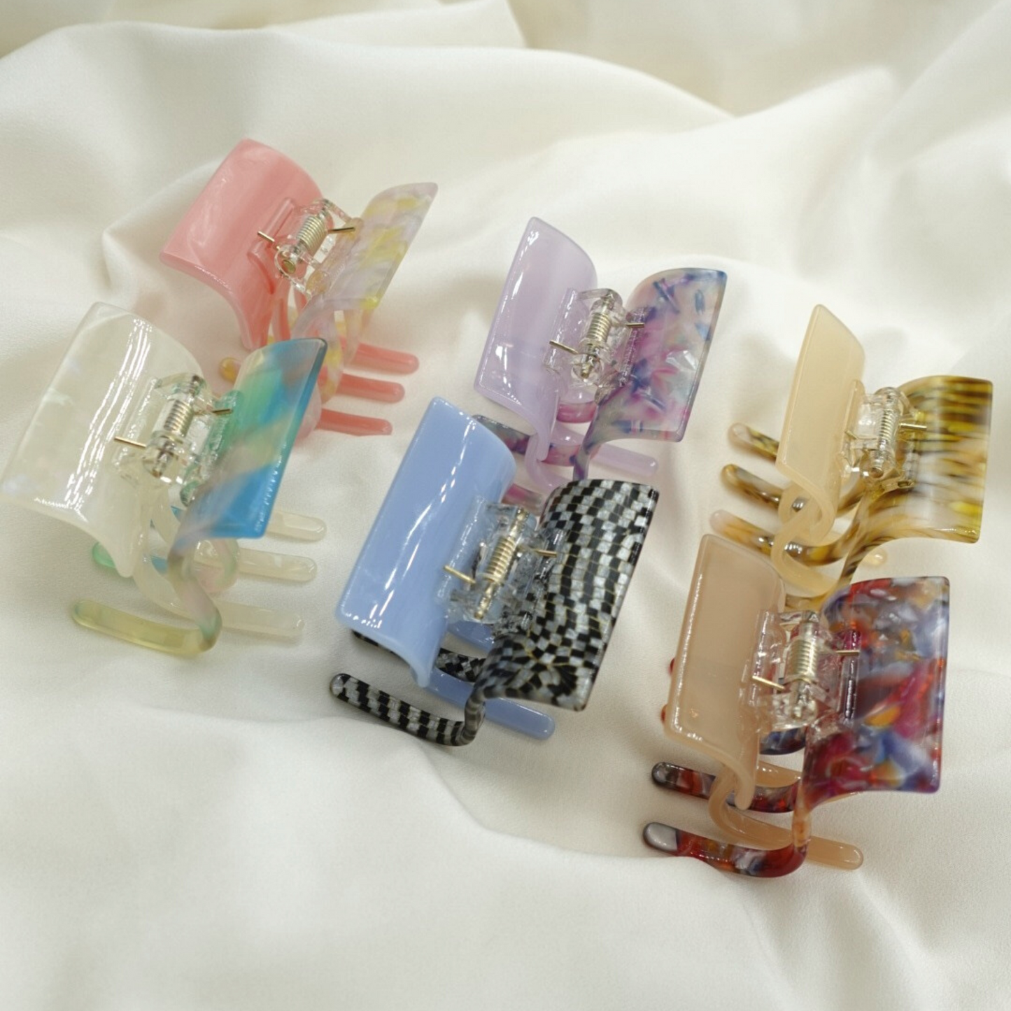 Suki Cellulose Acetate Hair Claw Clips